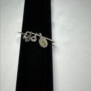 Silver Bangle Bracelet